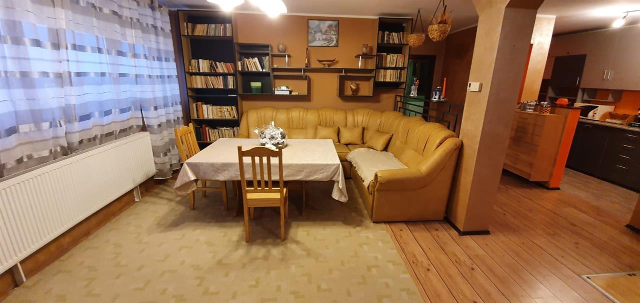 Apartament la vila de vanzare in Selimbar  Lidl nou
