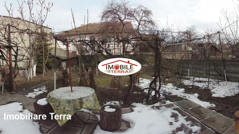 Casa cu 6 camere de vanzare in zona Lupeni Sibiu