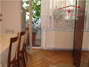 Apartament 2 camere modernizat in Vasile Aaron Sibiu