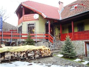 Casa de vacanta pretabila pensiune la Fantanele langa Sibiu