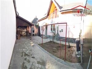 Casa noua cu 4 camere de vanzare in cartierul Lupeni Sibiu.