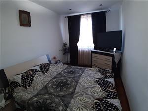 Apartament 3 camere de vanzare in Talmaciu