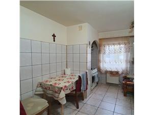 Apartament cu 3 camere de vanzare in Vasile Aaron Sibiu