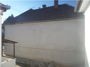 Casa de vanzare in zona Garii Sibiu, cu 9 camere