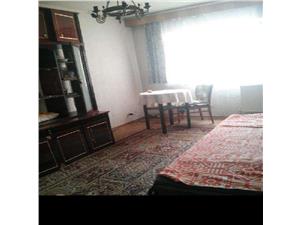 Apartament 3 camere de vanzare in Vasile Aaron