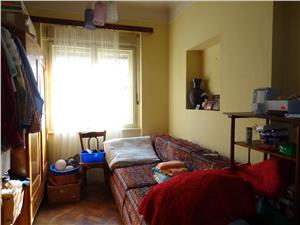 Casa 5 camere de vanzare in Piata Cluj, Sibiu