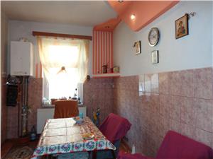 Casa 3 camere de vanzare central Sibiu