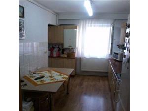 Apartament 3 camere de vanzare in Sibiu
