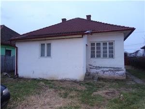 Casa de vanzare singur in curte in orasul Talmaciu   Sibiu