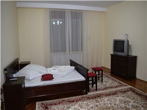 Apartament de vanzare pretabil regim hotelier, Piata Mare