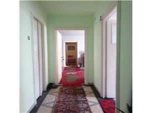 Apartament 3 camere de vanzare in Terezian  Sibiu