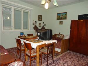 Casa de vanzare singur in curte, Calea Poplacii Sibiu