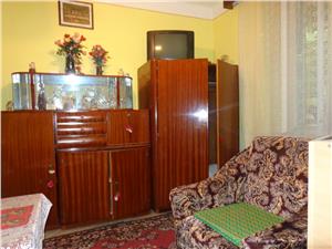 Apartament la casa cu intrare separata de vanzare in Strand  Sibiu