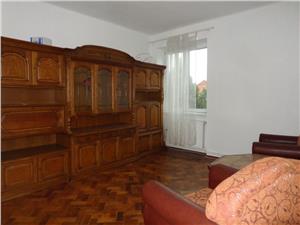 Apartament 2 camere la vila etaj I, de vanzare in Sibiu