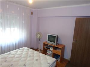 Apartament 3 camere etaj I de vanzare in Vasile Aaron  Sibiu
