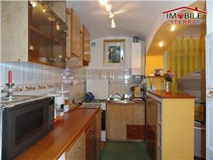 Inchiriez apartament in regim hotelier central Sibiu